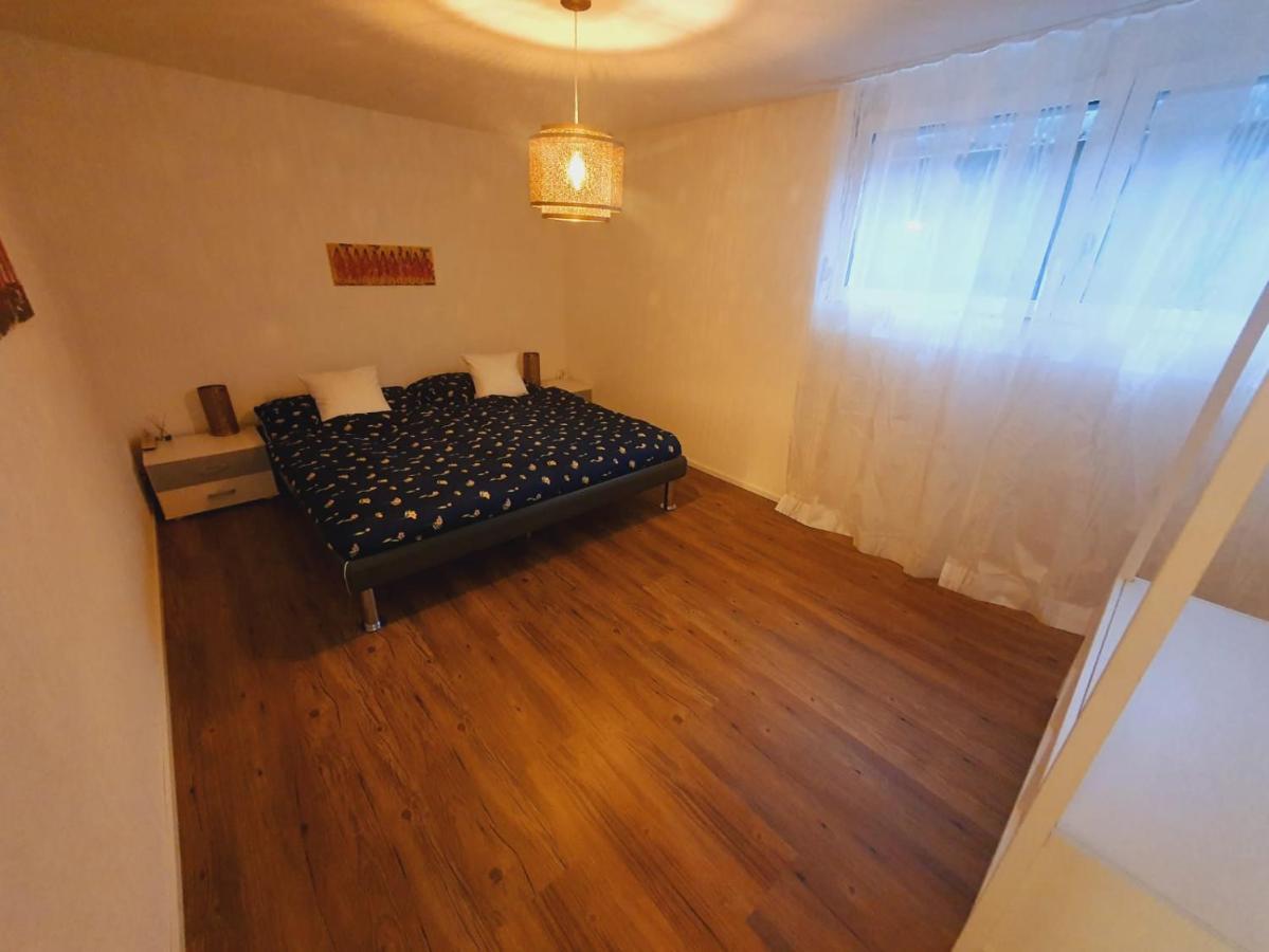 Neue Wohnung An Stadtrand Mit Parkplatz Ebikon Екстериор снимка